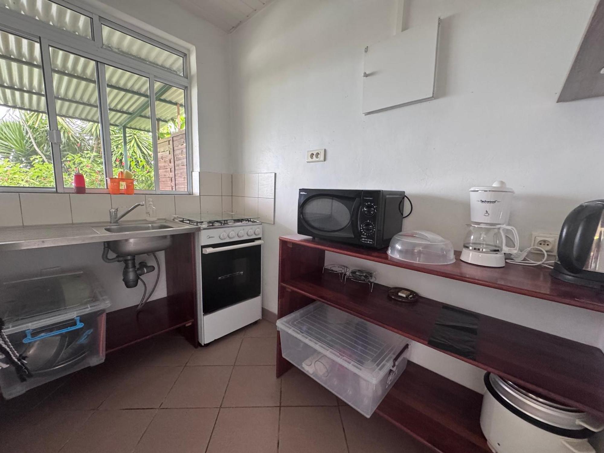 Fare Arana Moorea Guesthouse Atiha Rum bild