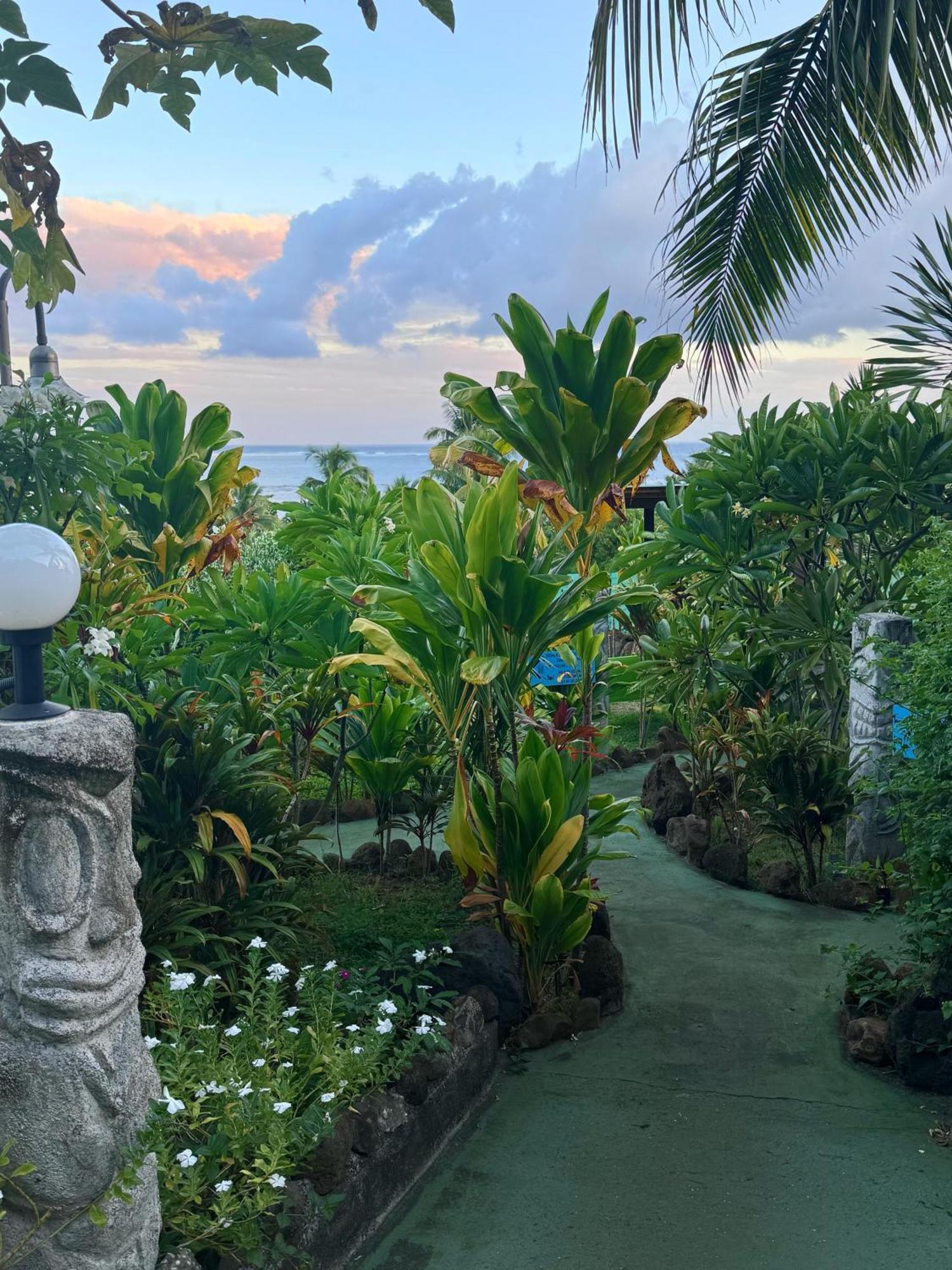Fare Arana Moorea Guesthouse Atiha Exteriör bild