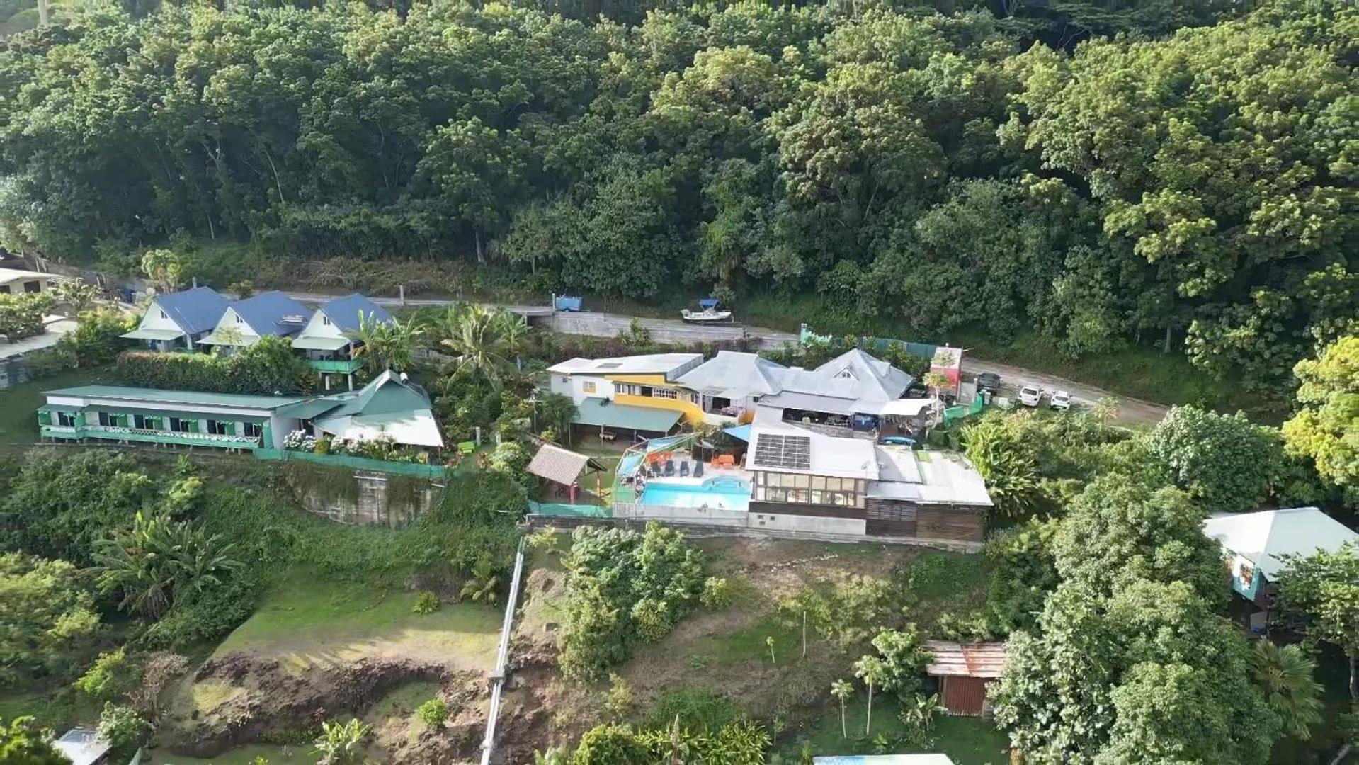 Fare Arana Moorea Guesthouse Atiha Exteriör bild